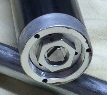 02bottommysterybolt.jpg