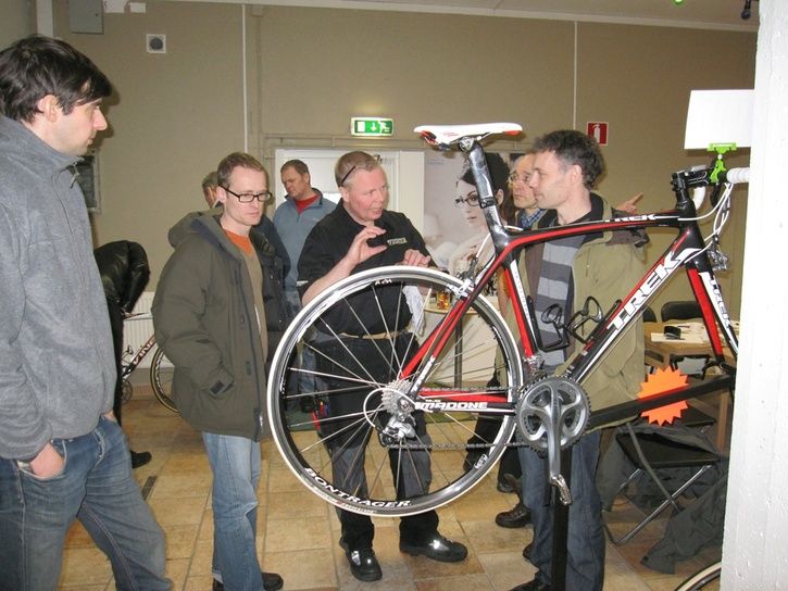 04_biketyson_dag1.jpg ht=544