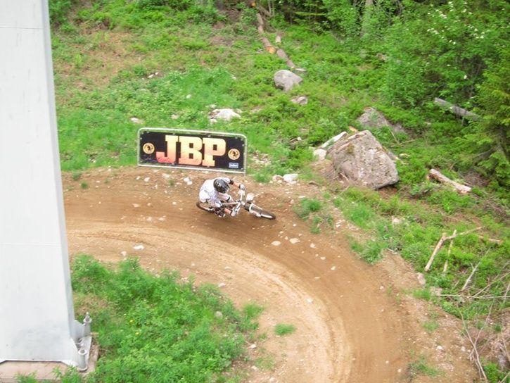 08.JPG