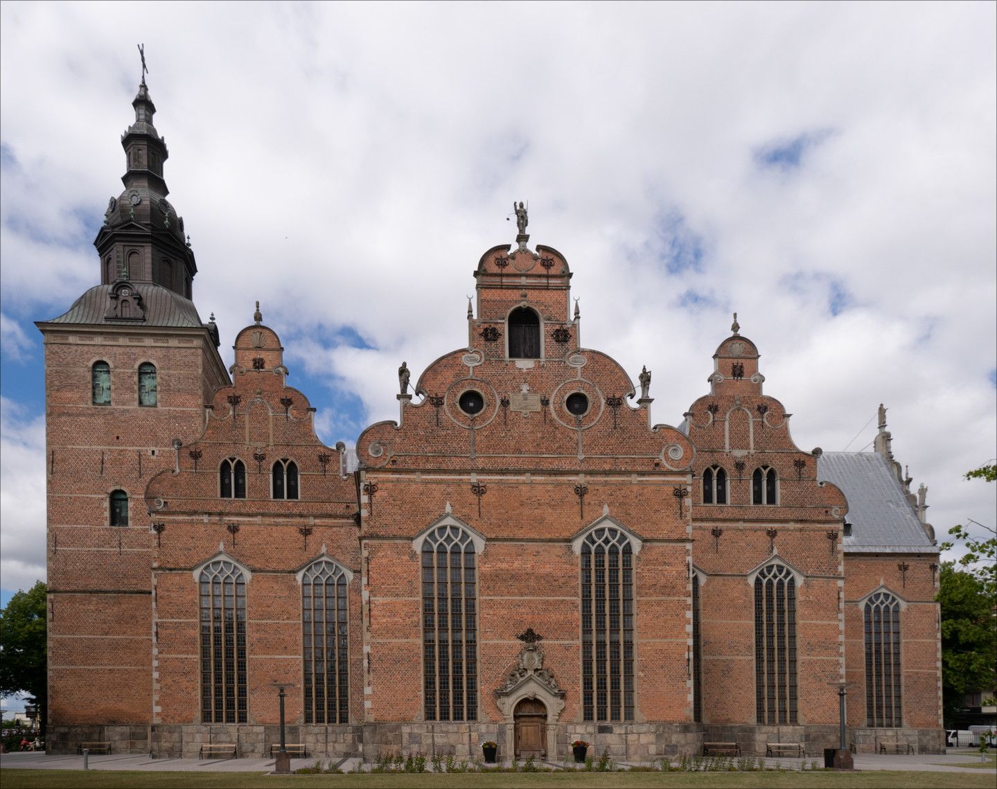 09 - Heliga Trefaldigheten Kristianstad.jpg