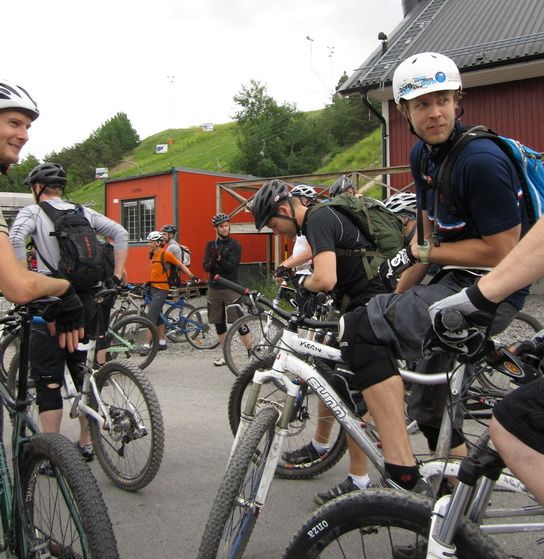 100706-ix-01h.jpg ht=559