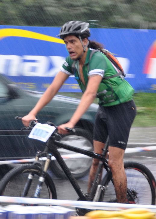 100918-hhxc-210s2.jpg ht=725