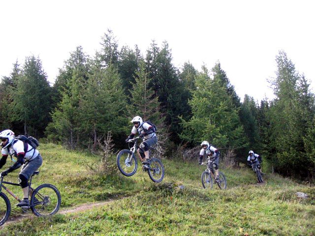 100_0012_4.jpg ht=480