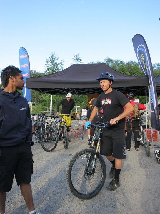 120529-s100-04-BC.jpg