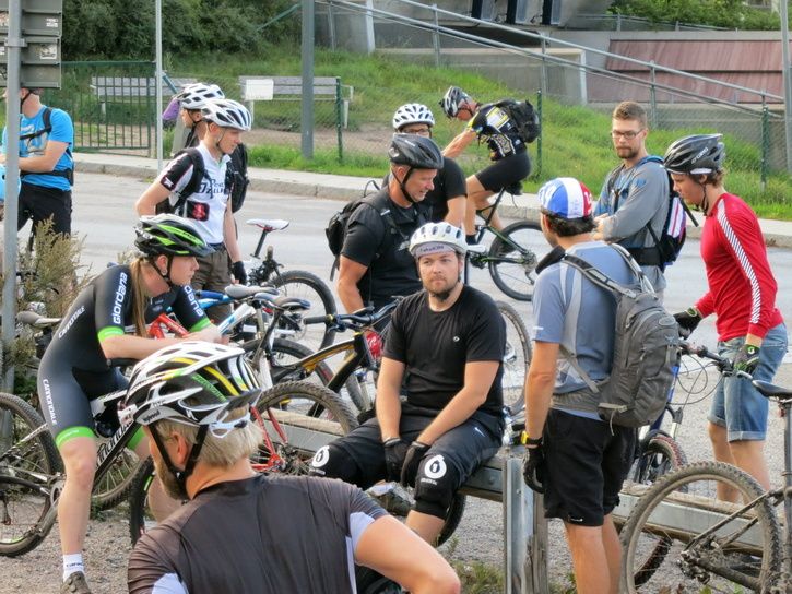 120807-s100-10-BC.jpg