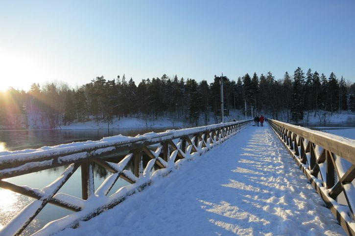 121202-s100-012-BC.jpg