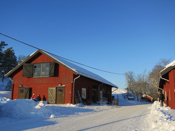 121208-s100-24-BC.jpg