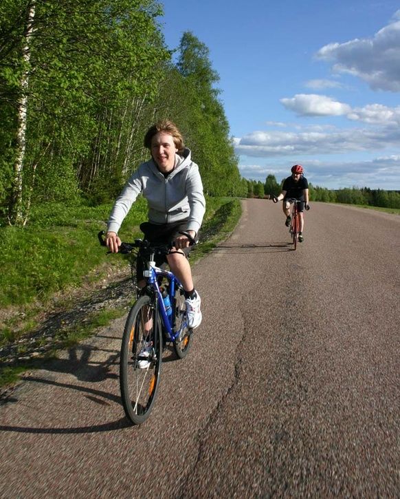 1822Downhill.JPG ht=725