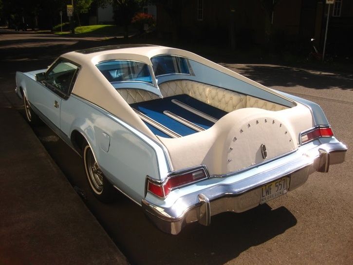 1976LeatherHoodLincolnContinental.-2.jpg ht=544