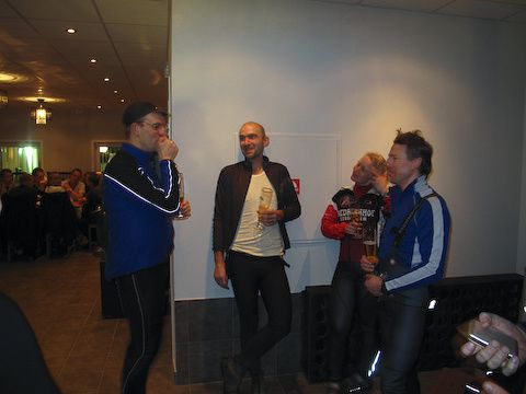 20081129-IMG_0232.jpg ht=360