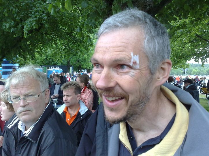 20090613911.jpg ht=544