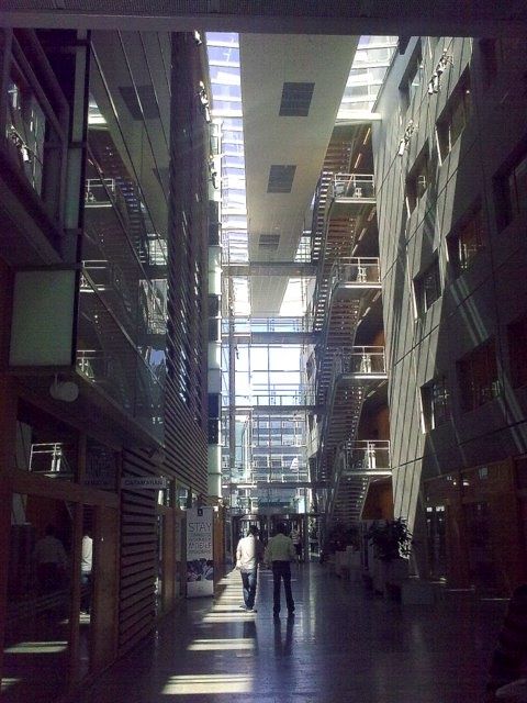 20100601426-1.jpg ht=640