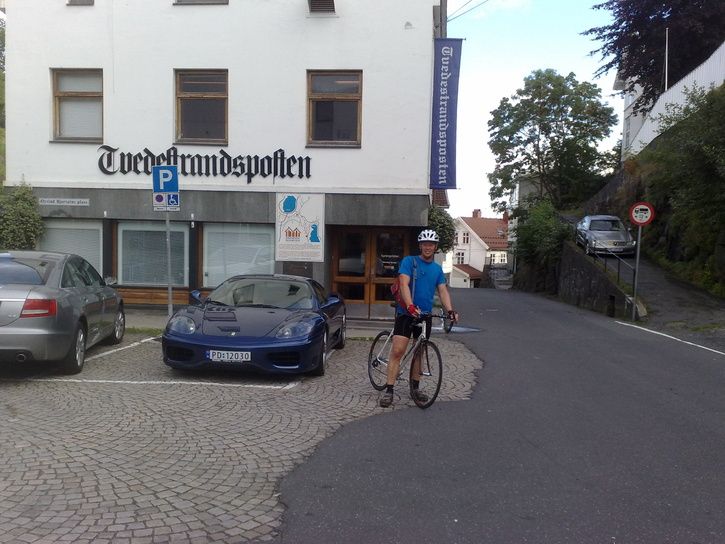 20100912464.jpg ht=544