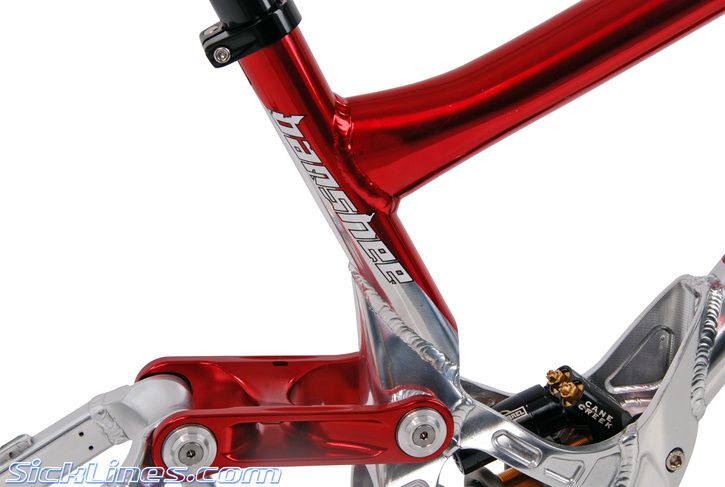2010_banshee_legend_mkii_se.jpg ht=487