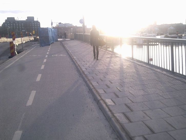20120328594.jpg