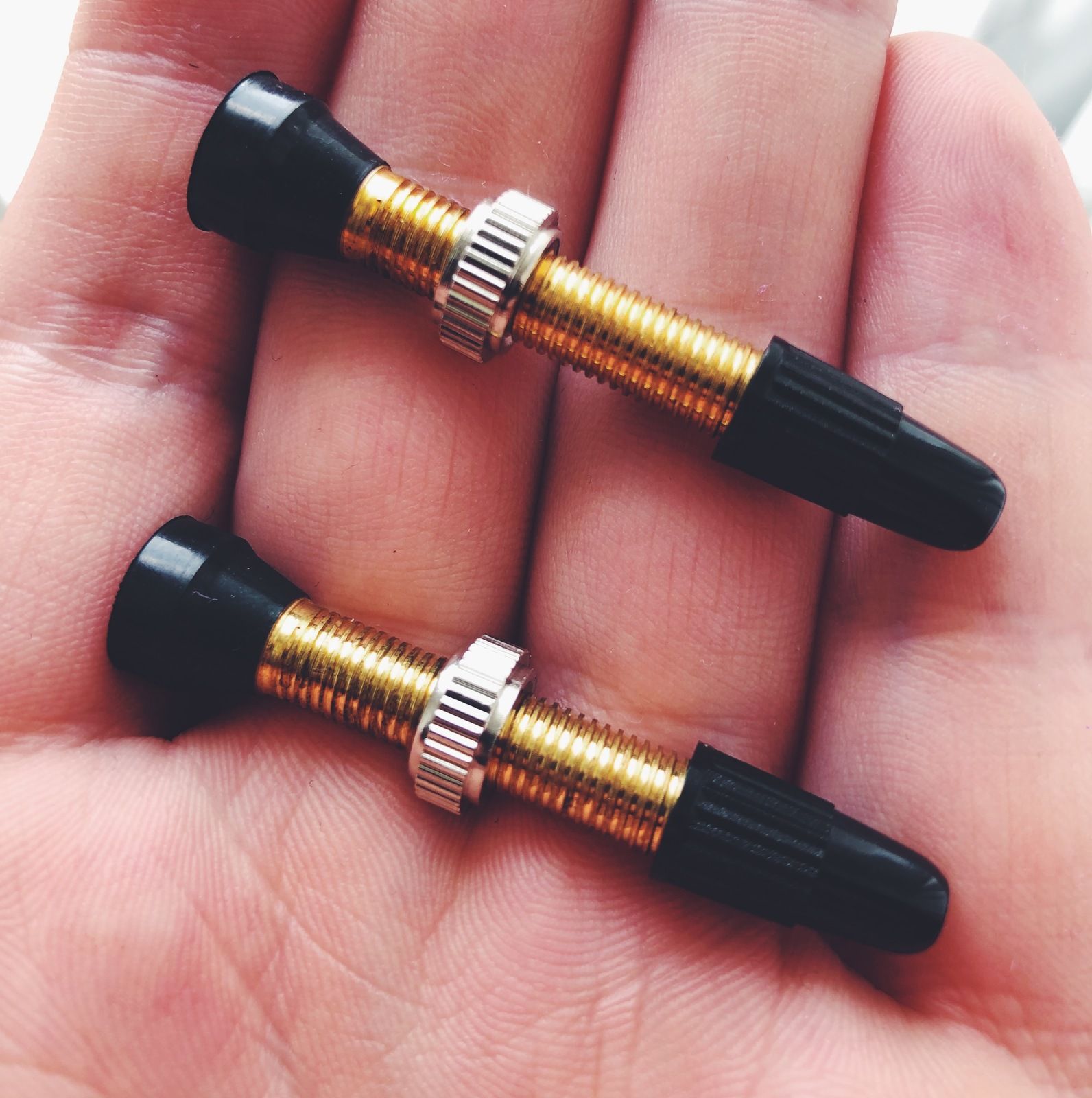 2019-06-19_5_ventiler_tubeless.JPG