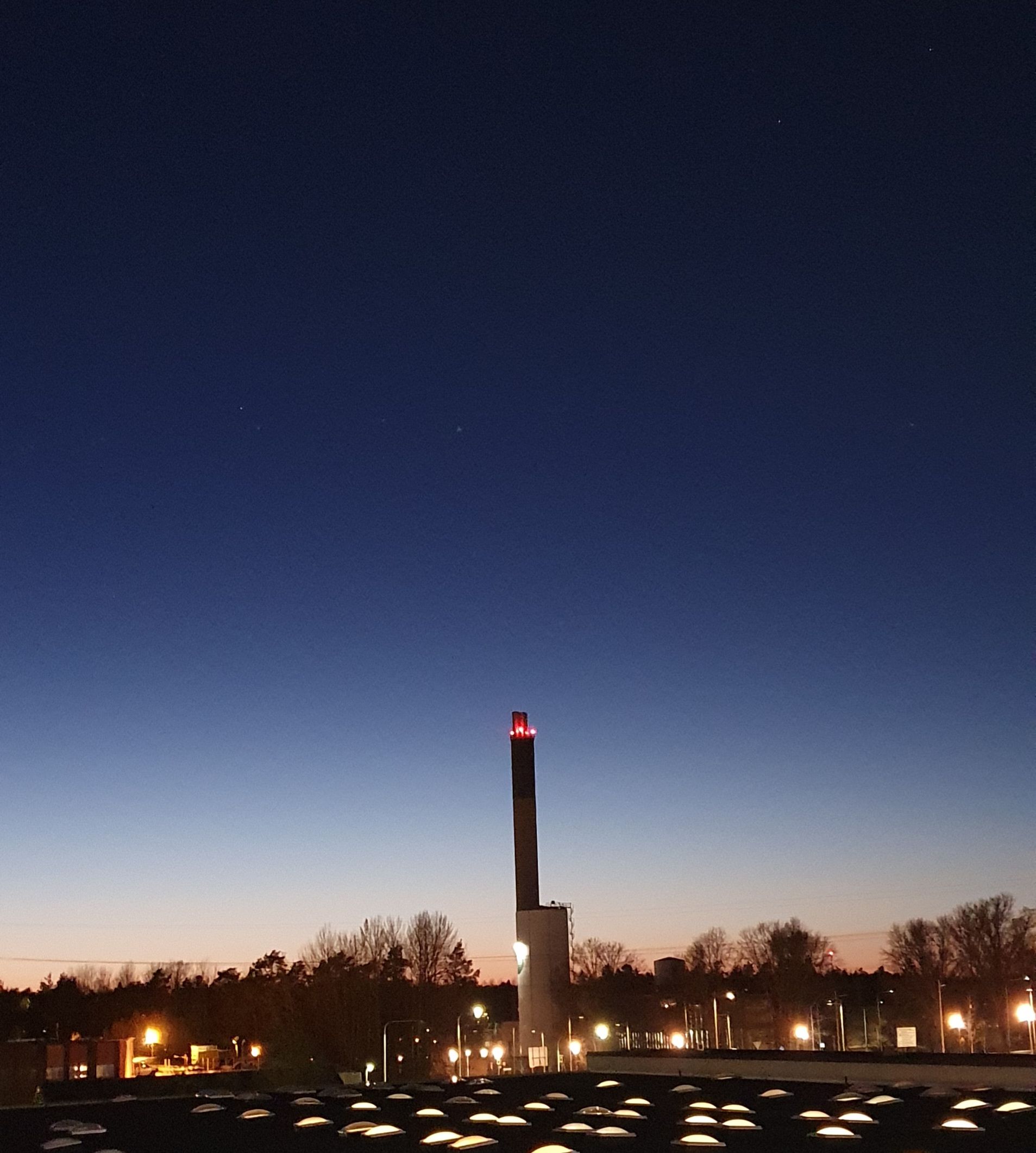 20230419_213659.jpg