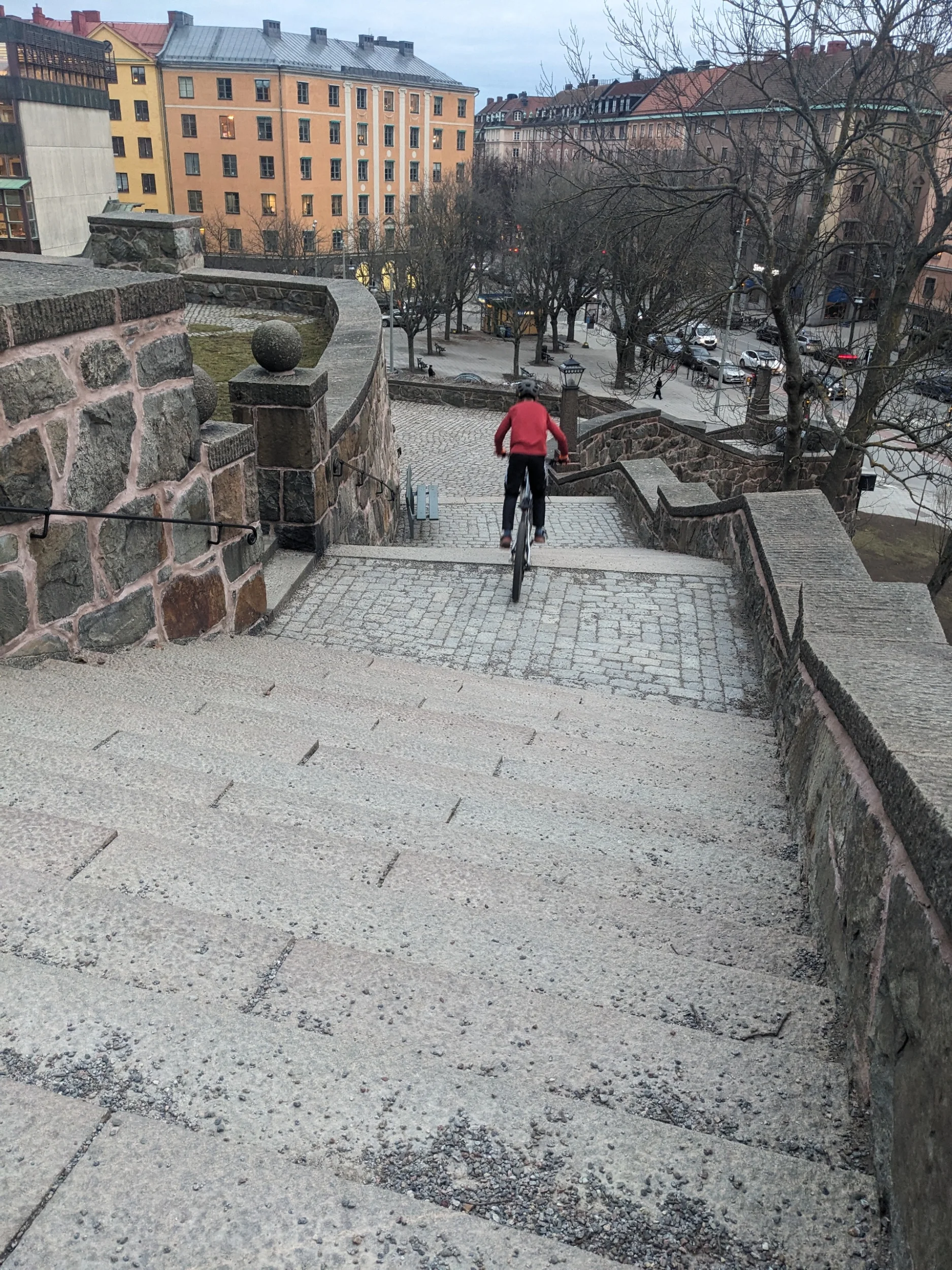 2025-03-12-07-57-36-401.webp