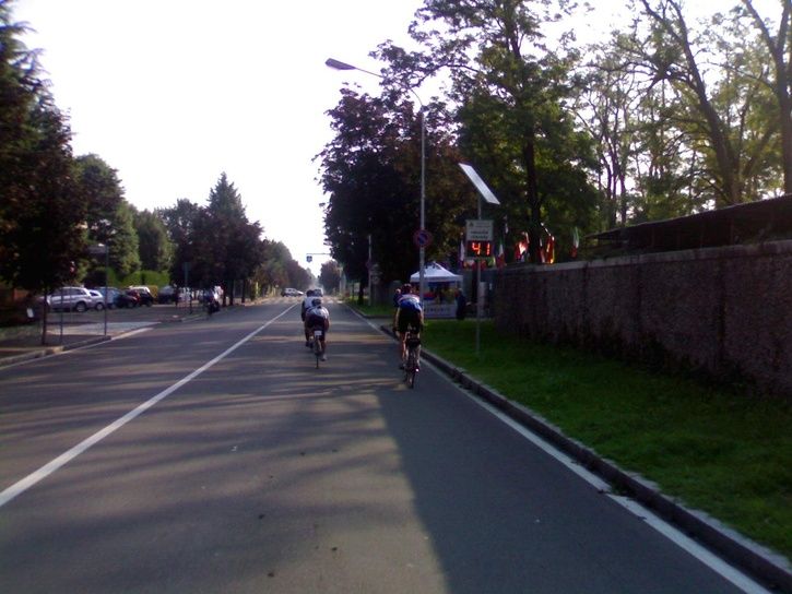 21082010503.jpg ht=544