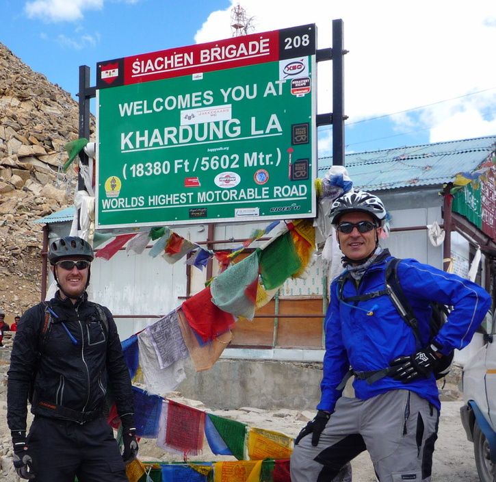 22-khardung_la_top.JPG