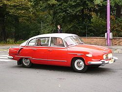 250px-Tatra_603.jpg