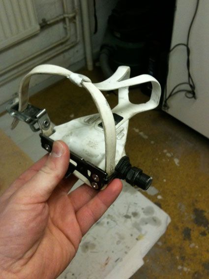 29635404.jpg ht=567