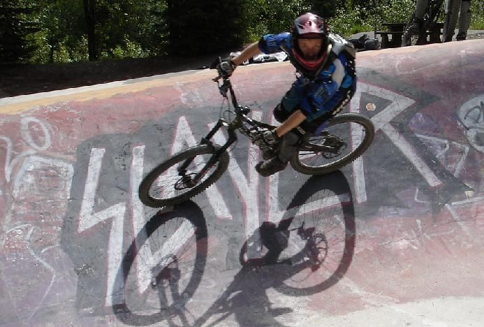 33Mickeslayer.JPG ht=468