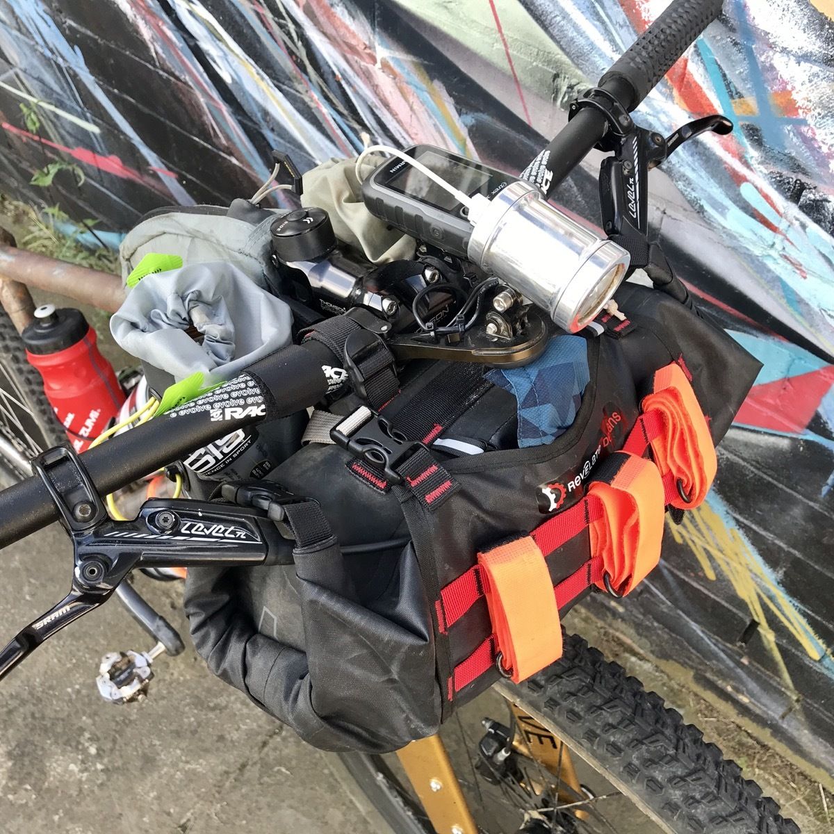 3_cockpit.jpg