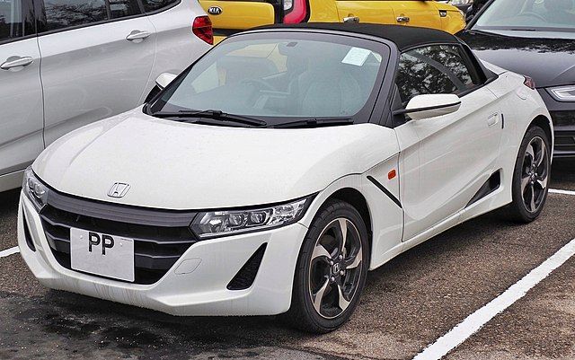 640px-2015_Honda_S660.jpg