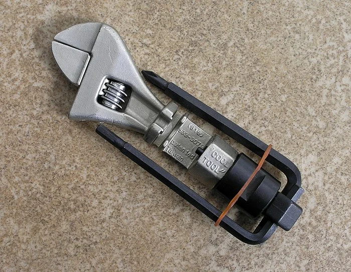 700x543_Cool Tool, stainless.webp