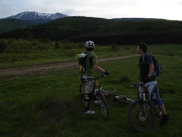 A17lookingback.JPG ht=461