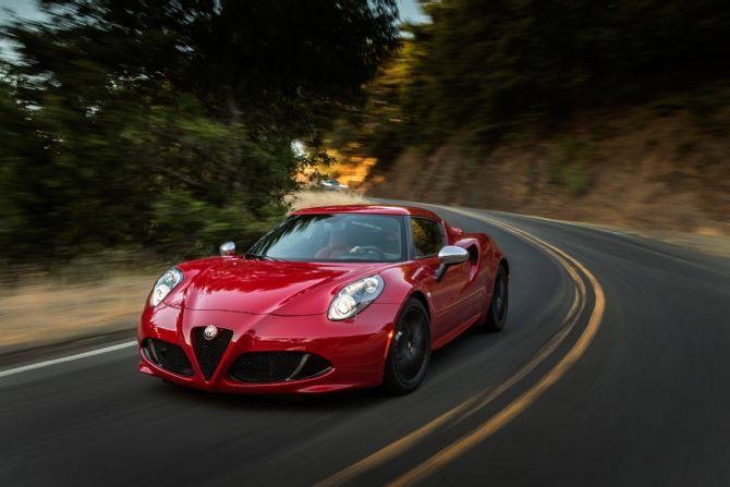 alfa-romeo-4c-promo.jpg