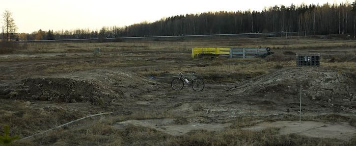 april-10038.jpg ht=298