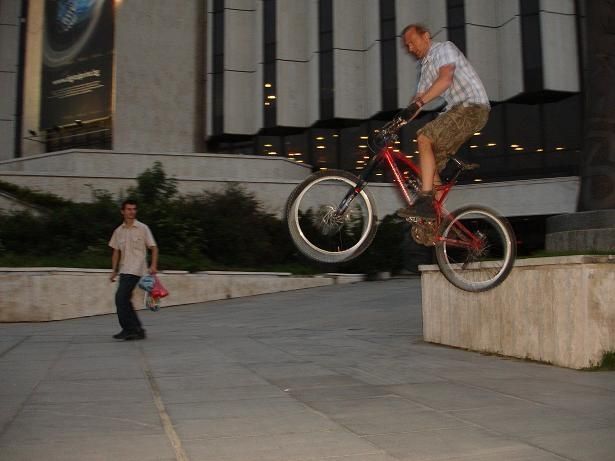 B04citydrop.JPG ht=461
