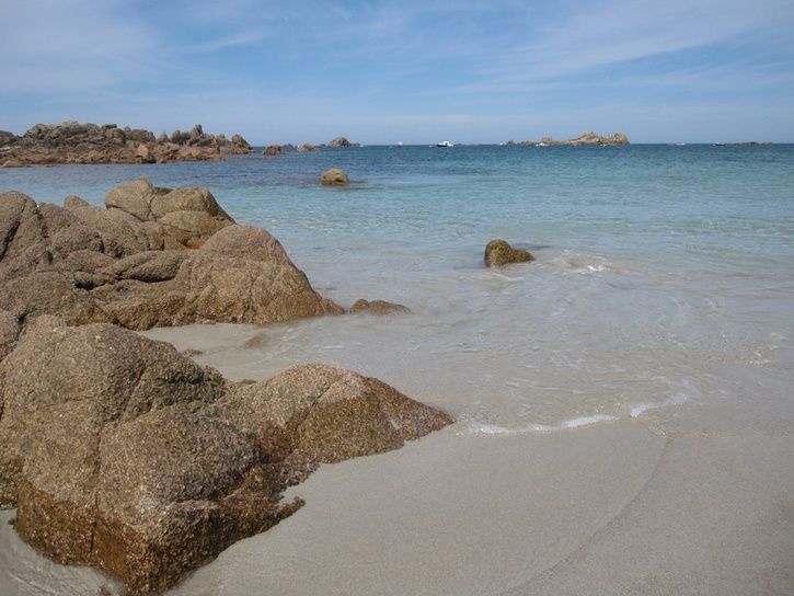 beach.jpg ht=544