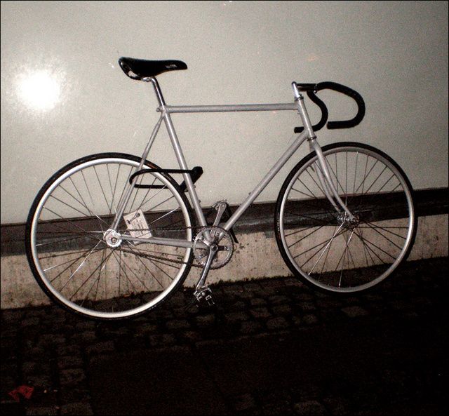 bikespoting2nr0.jpg ht=593