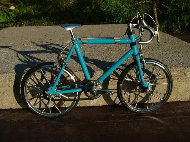 Blcykel2.JPG ht=480