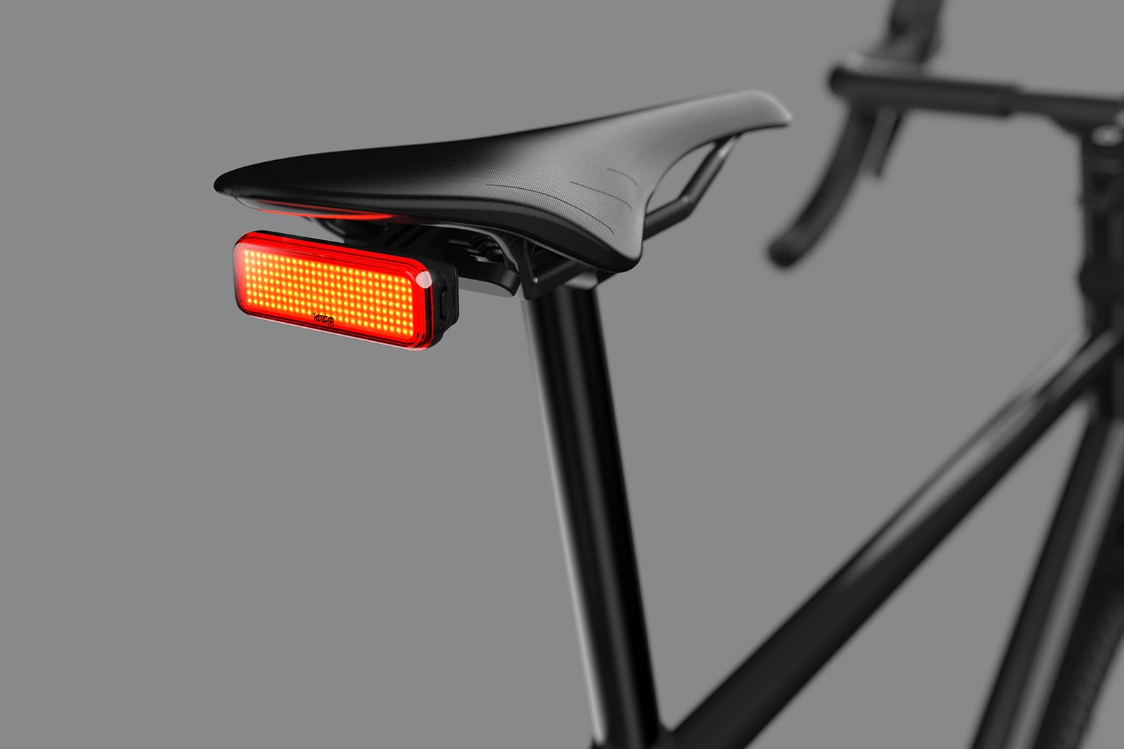 Blinder-Link-Saddle-hero-3549615953.jpg