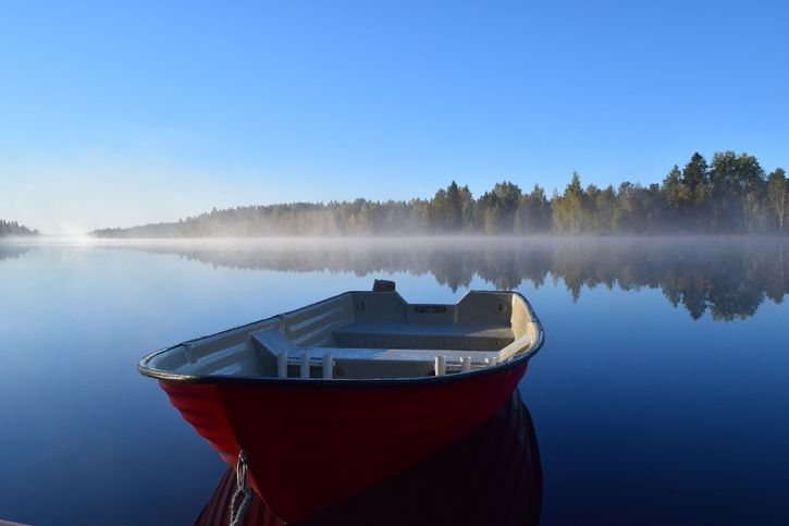 Boat_Small.JPG