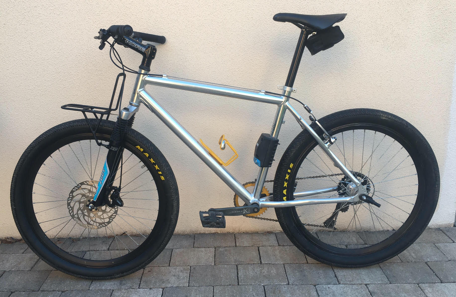 Bonicon-Dadbike-002-MT420.jpeg