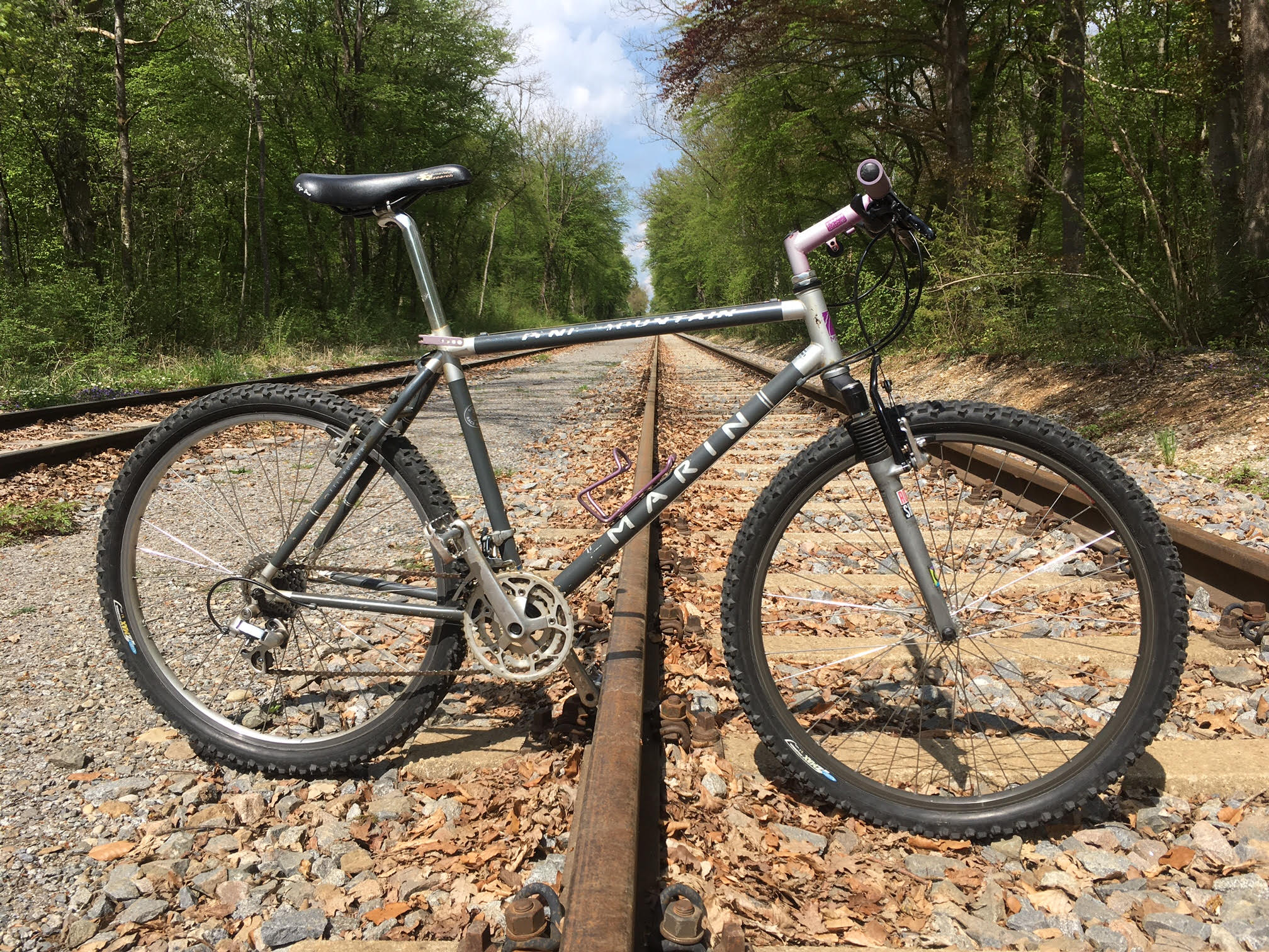 Bonicon-MarinPineMountain-002-OnRails.jpeg