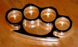 Brass_knuckles.jpg ht=158