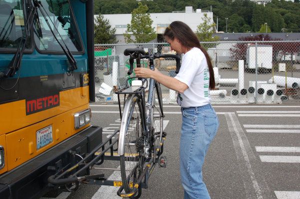 Bus-2loadbike.jpg ht=399