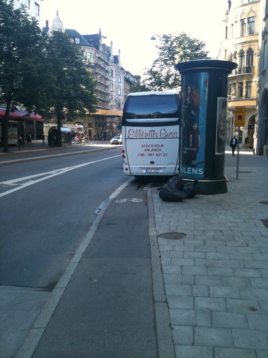 buss.JPG ht=725