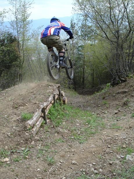 c19Pupijump.JPG ht=615