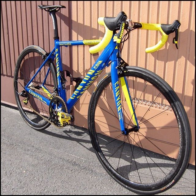 CanyonUltimateCFPROswe3.jpg ht=640