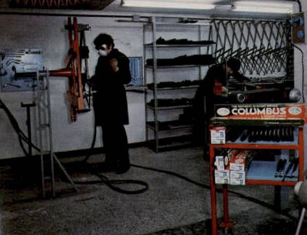 chesini_fabriken_2.jpg