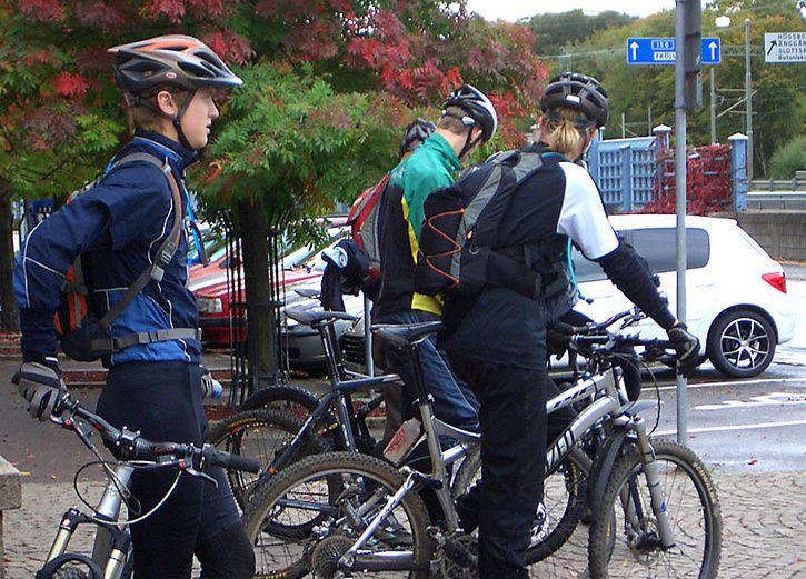 CIMG2587web.jpg ht=521