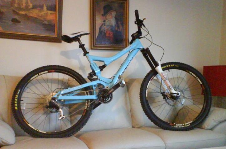 commencal_minidh_mini.jpg ht=481