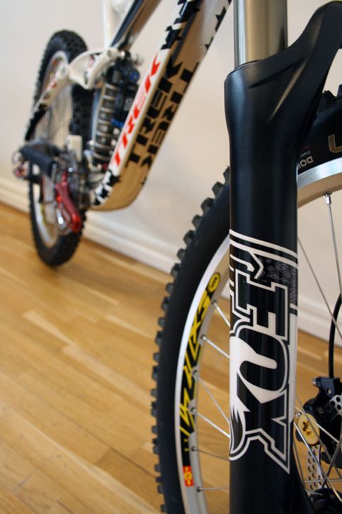 complete_fork_wheels.jpg ht=725